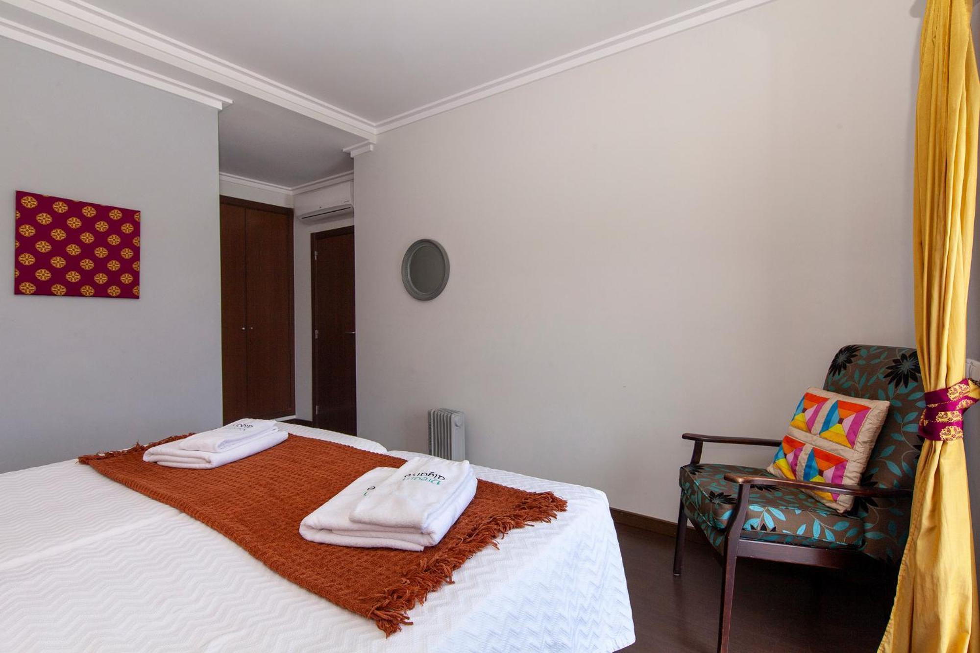 B04 - Luxury 2 Bed W Terrace Pool Apartment ลากอส ภายนอก รูปภาพ