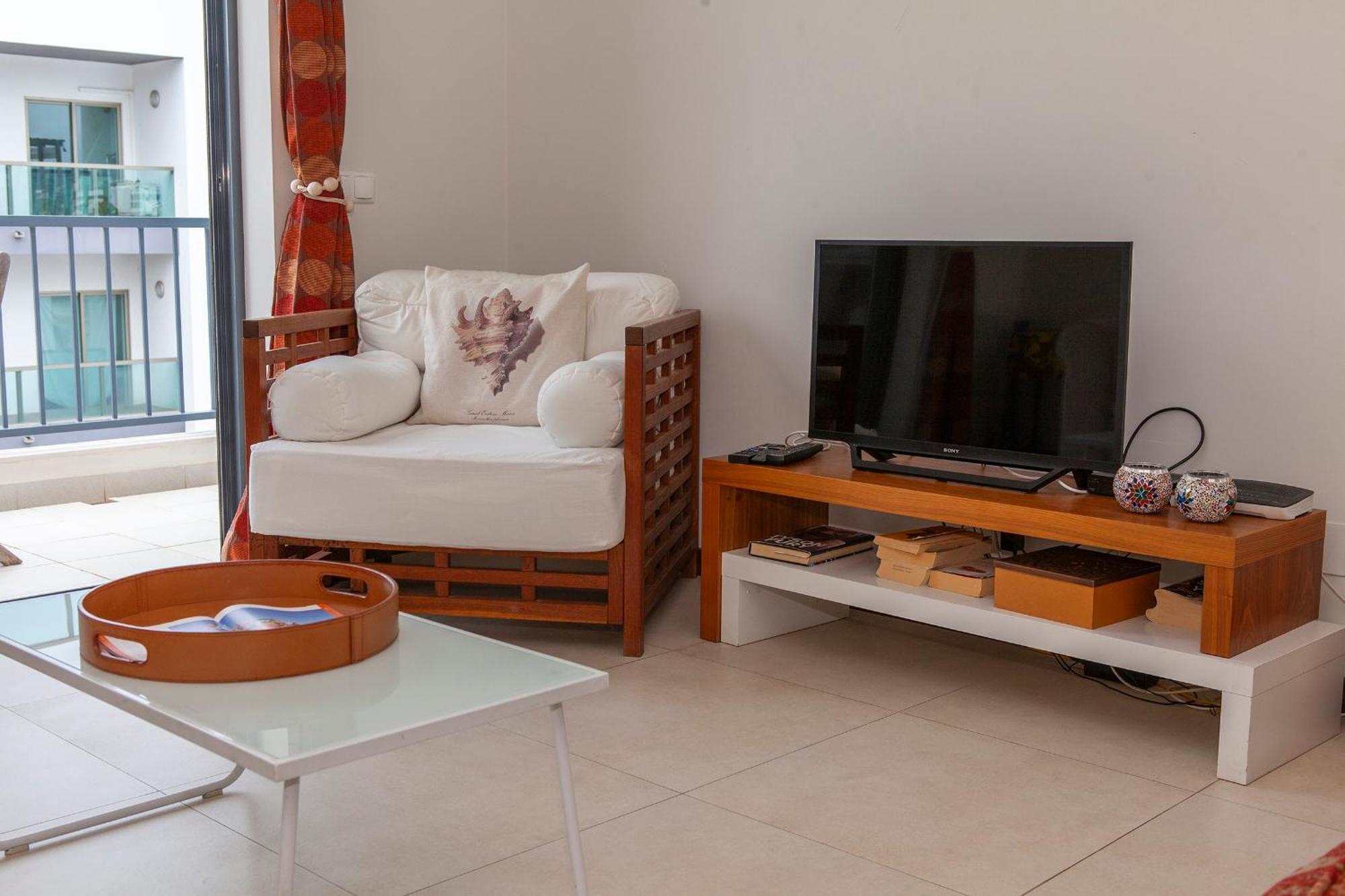 B04 - Luxury 2 Bed W Terrace Pool Apartment ลากอส ภายนอก รูปภาพ